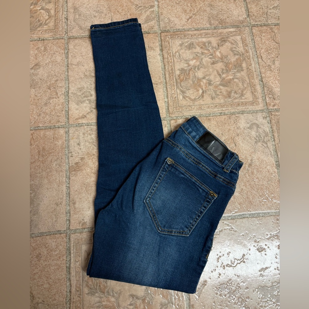 Jeans - Picture 2 of 2